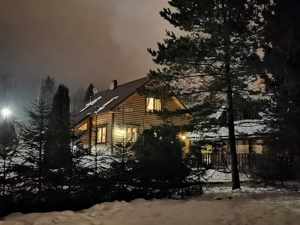 Коттедж Дом с баней на выходные, праздники или на лето — аренда посуточно в Москва