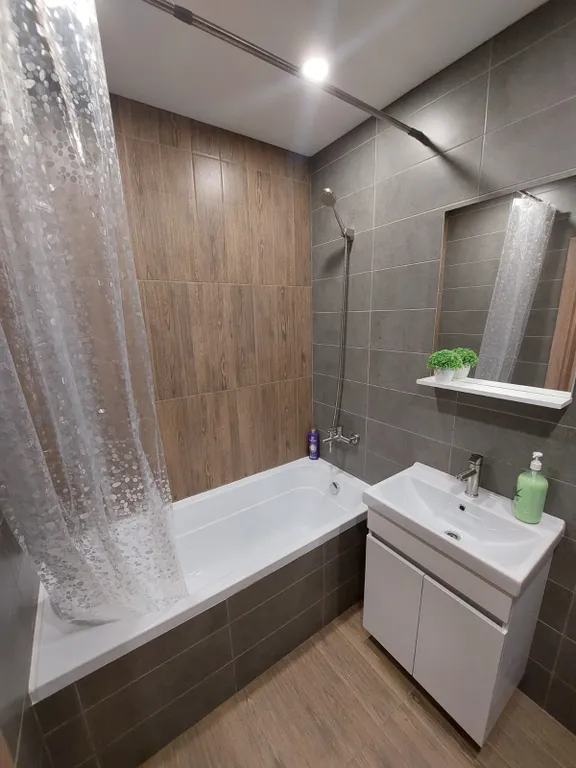 Светлая уютная студия в центре с видом на Энгельс, Саратов и Волгу