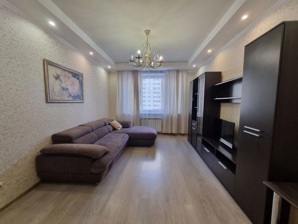 Уютня трешка рядом МВЦ Крокус Экспо