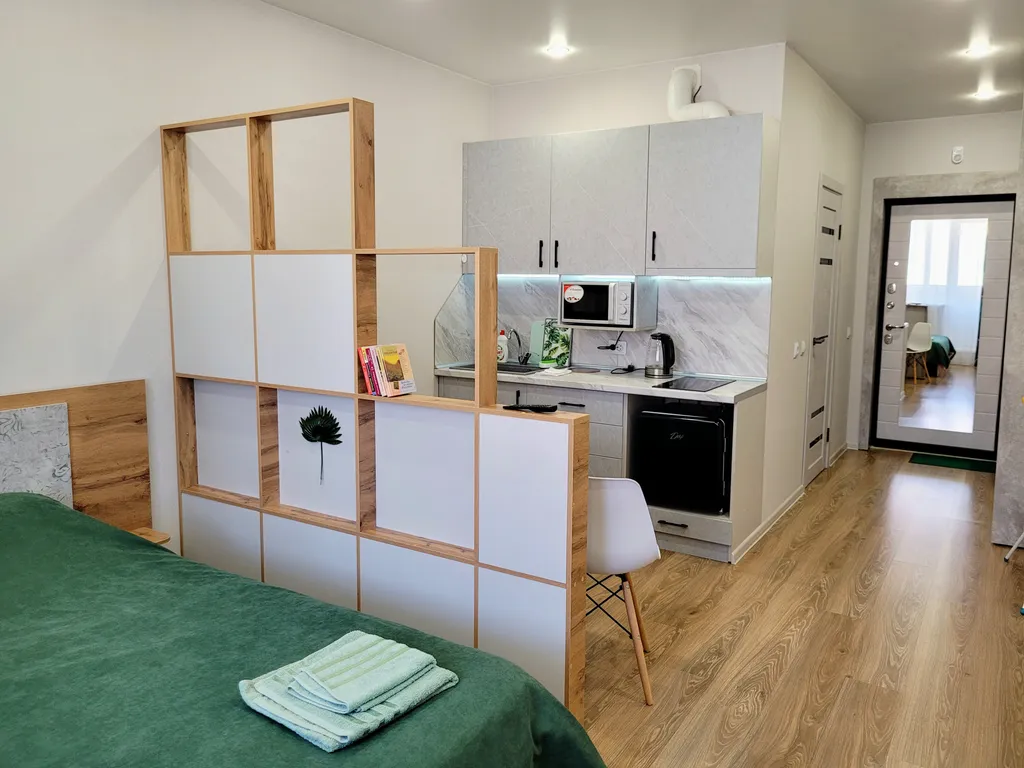 Квартира-студия в новом доме в районе войсковой части