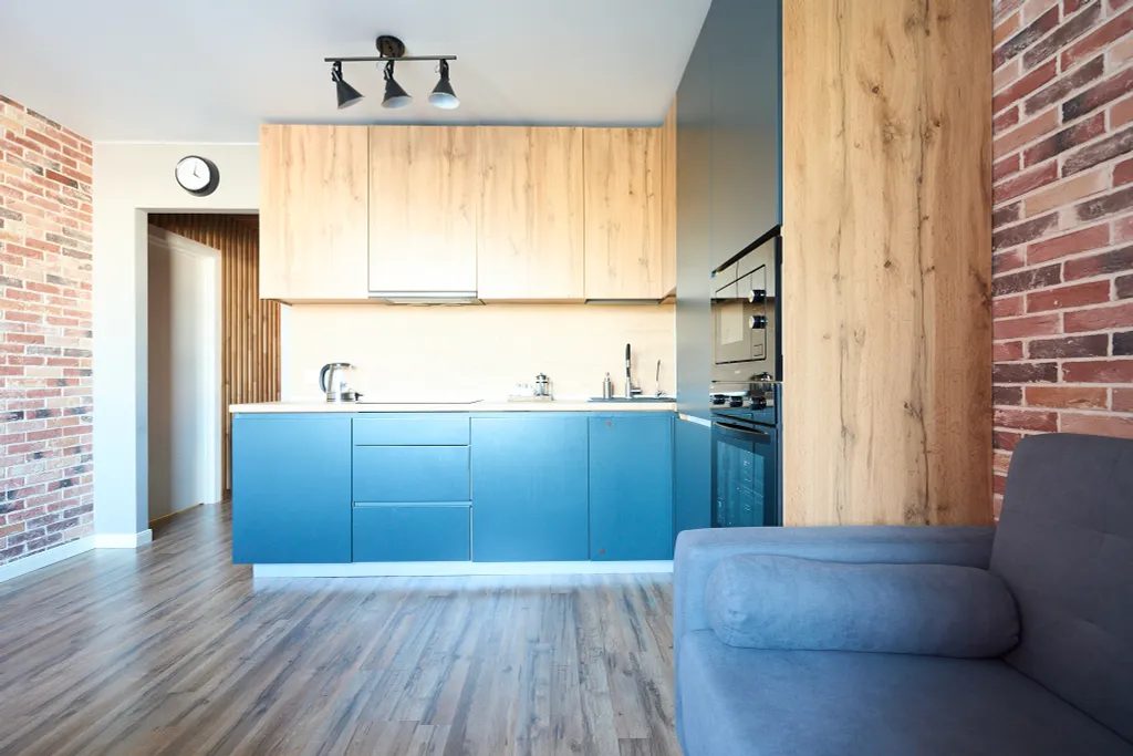 Квартира с дизайнерский ремонтом в новом доме, есть парковка