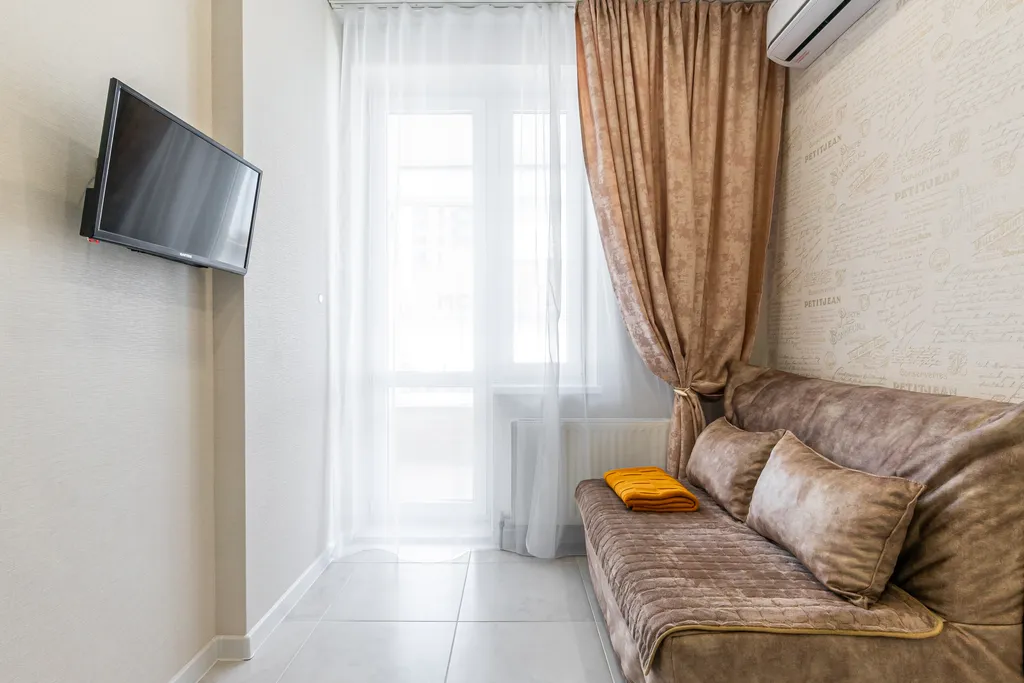 Евро 2-комнатная у аквапарка H2O и ДонЭкспо