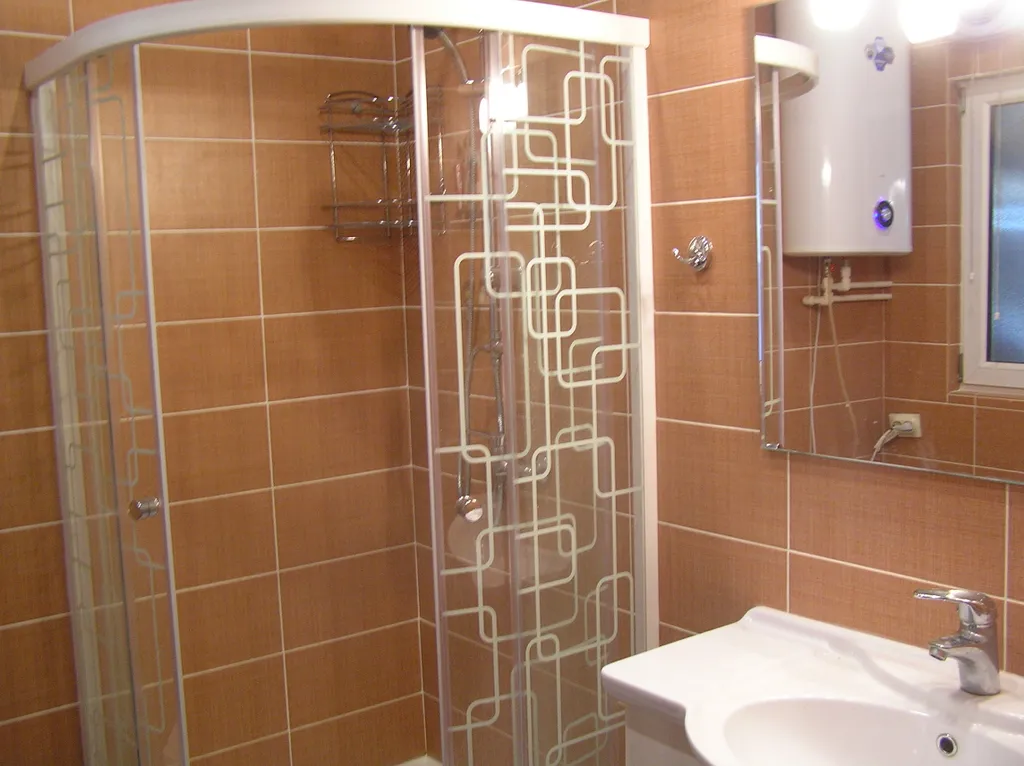 Дом-эллинг на берегу Керченского пролива