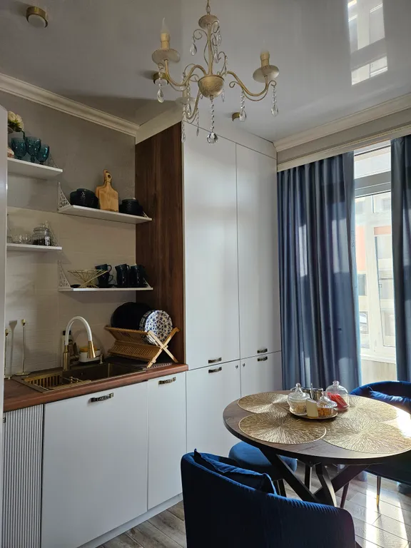 Шикарная вип квартира у аэропорта Экспоцентр и жд вокзала