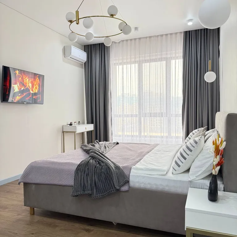 Отличная квартира в модном районе рядом с ТРЦ Мега Алматы