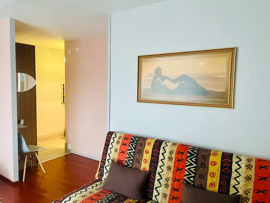 Удобные апартаменты возле ЖД вокзала