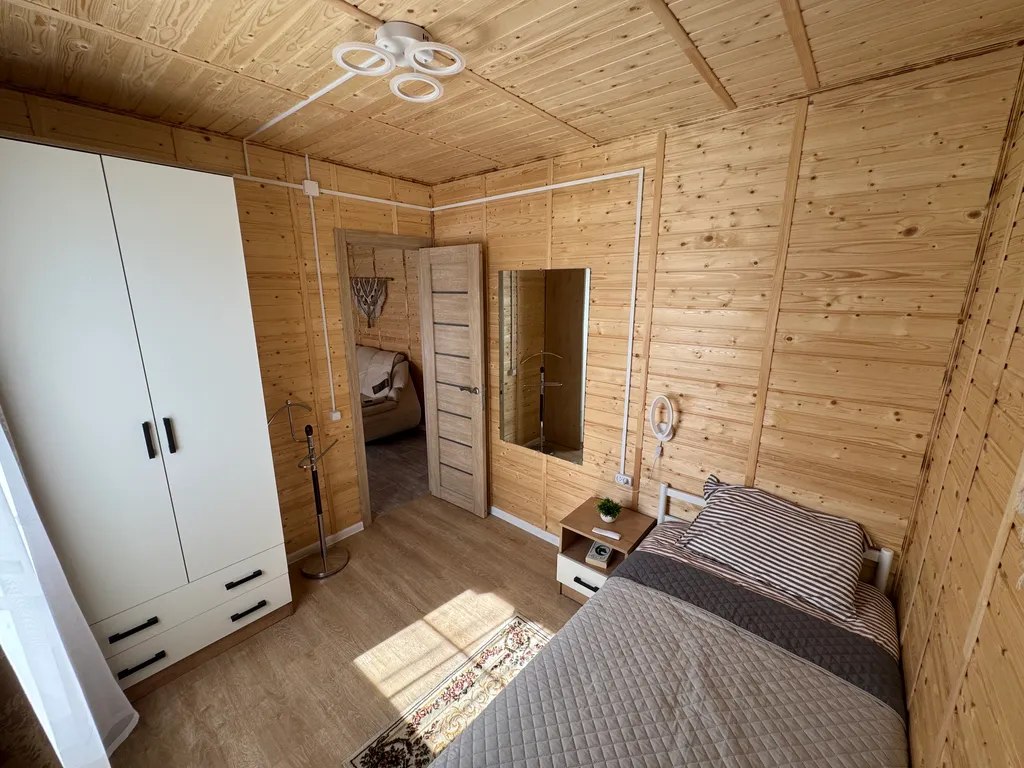 Уютный частный дом с отдельной баней на дровах