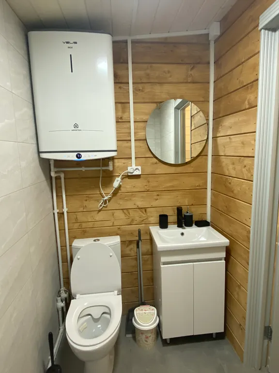 Дом в сосновом лесу