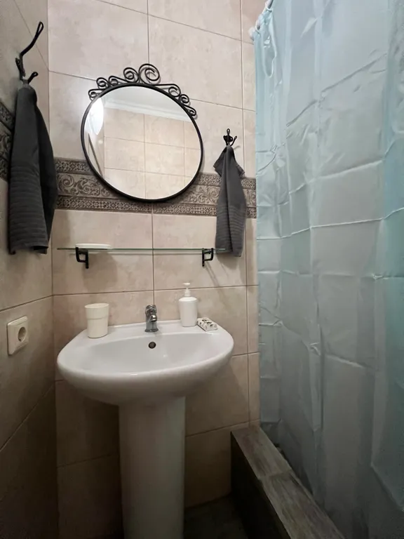 Квартира Комната — Гагра