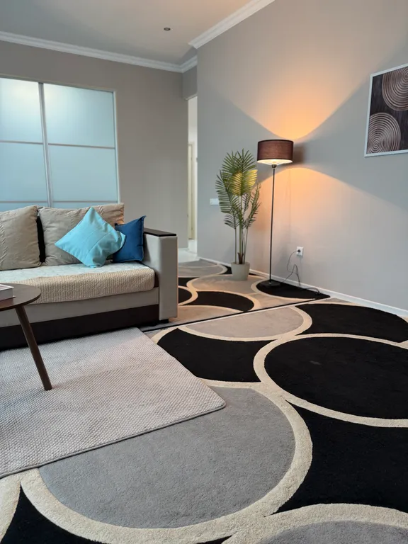 Просторная квартира в Золотом квадрате рядом с Байтереком