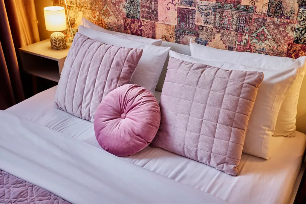 Квартира Уютная комната номер в "ИЮНЬ на 7-й линии" — Санкт-Петербург