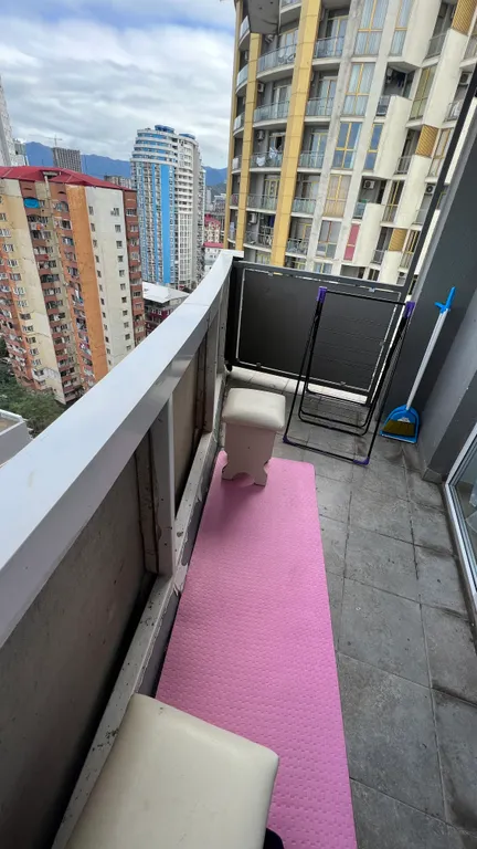 Номер с видом на море, Волна, Orby residents