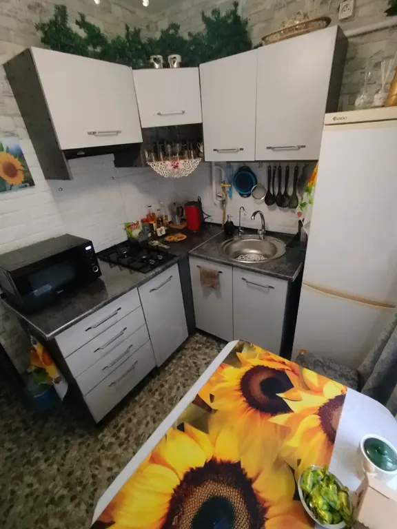 Двухкомнатная квартира в тихом районе