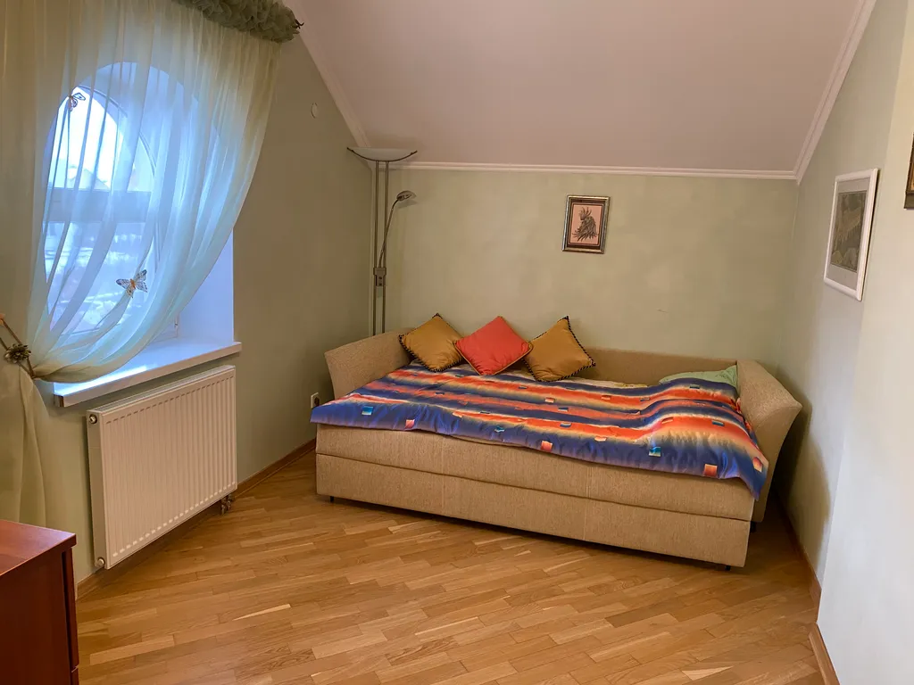 Особняк у моря с баней и бильярдом