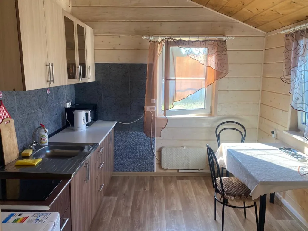 Дом у озера