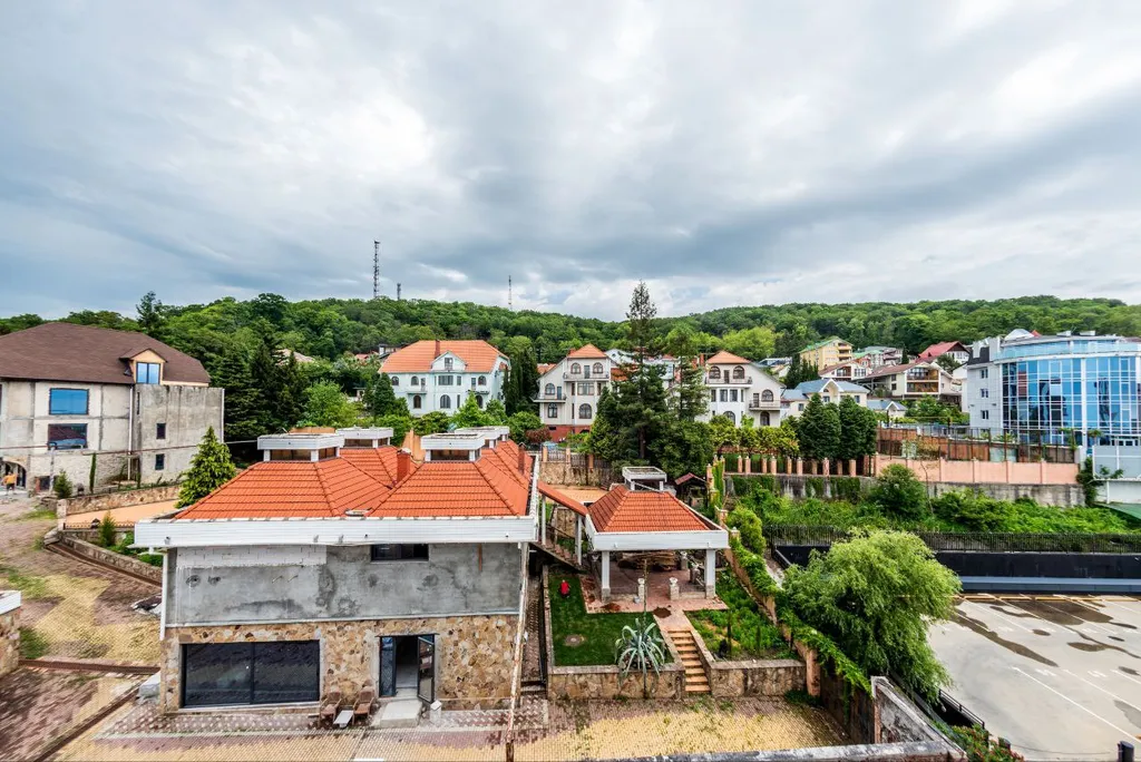 Студия с джакузи в центре Сочи