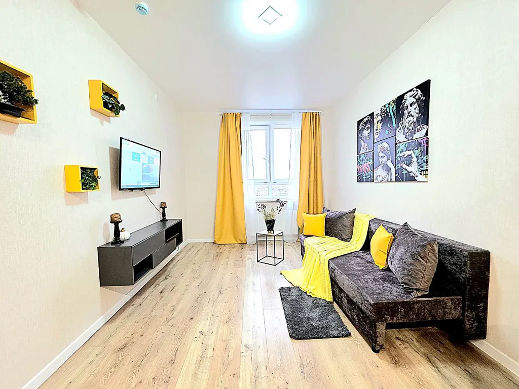 Квартира рядом с аэропортом и ТЦ Планета