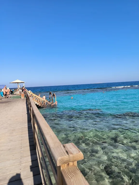 Студия в элитном районе с пляжем и бассейном с подогревом