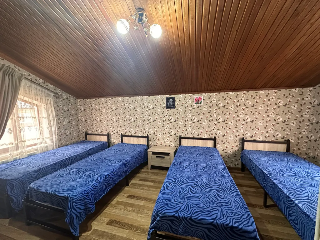 Дачный гостиный дом недалеко от моря