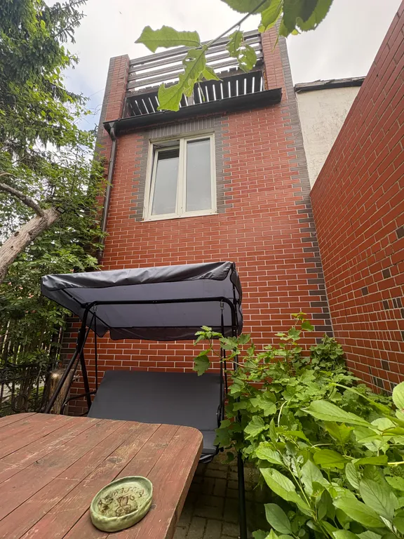 Коттедж Отдельный домик с террасой и зоной барбекю — Калининград