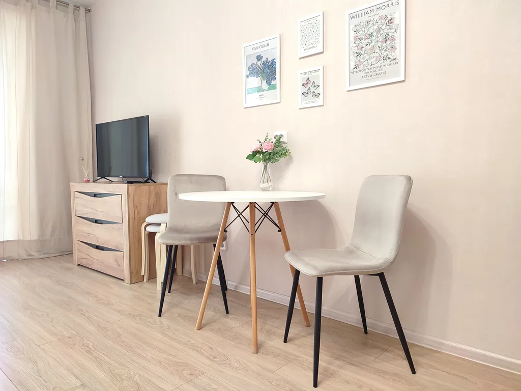 Квартира Квартира Светлая и уютная студия в Арбан Смарт — Красноярск