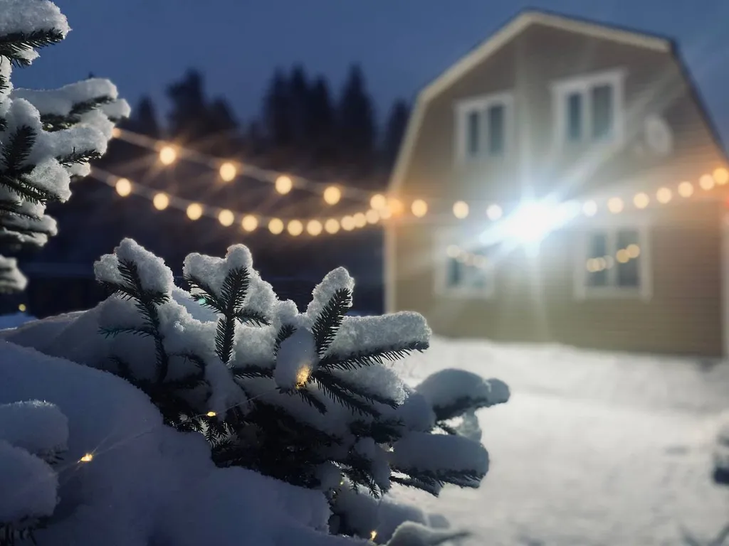 Берлога люкс, коттедж с банным чаном для отдыха с видом на лес и скалы — аренда посуточно в Вуорио