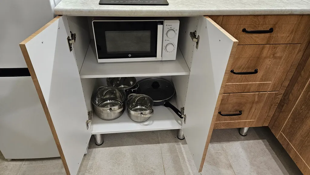 Семейное бунгало возле леса