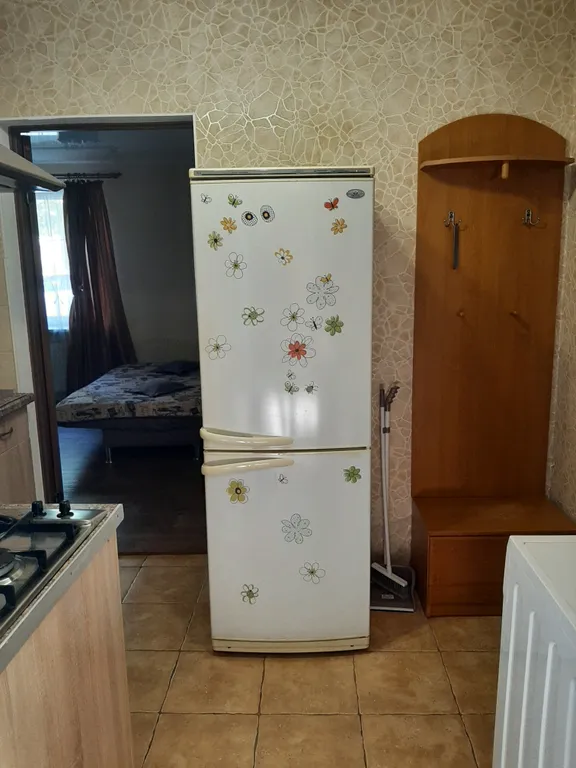 Коттедж Трёх комнатный дом до моря 5 минут пешком — Евпатория