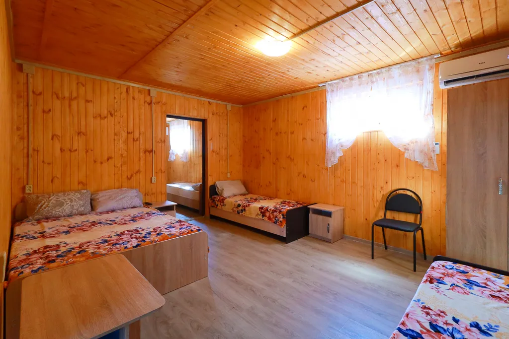 Коттедж Одноэтажный домик на Ясном — Кучугуры