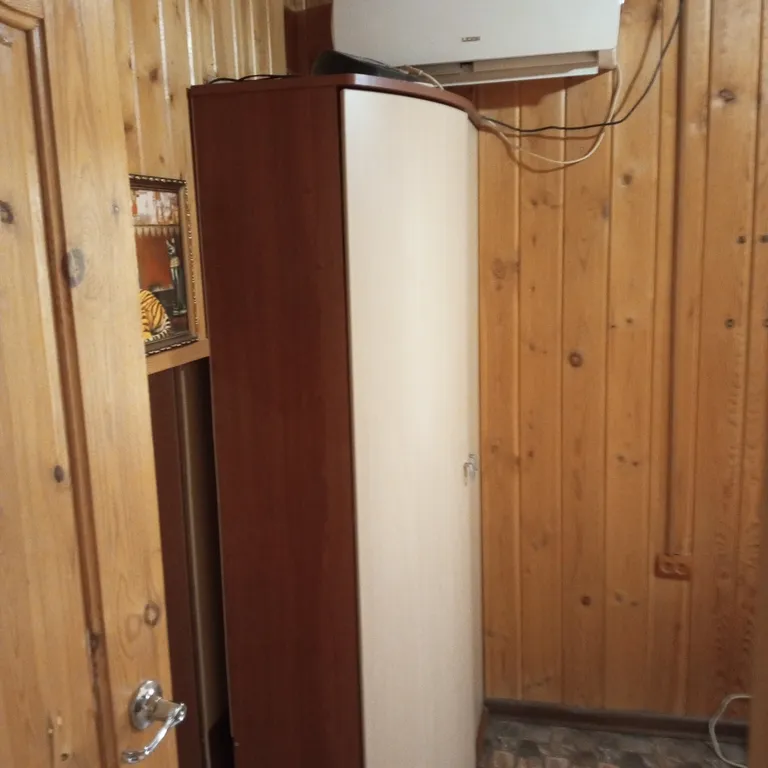 Дом с бассейном, и баней