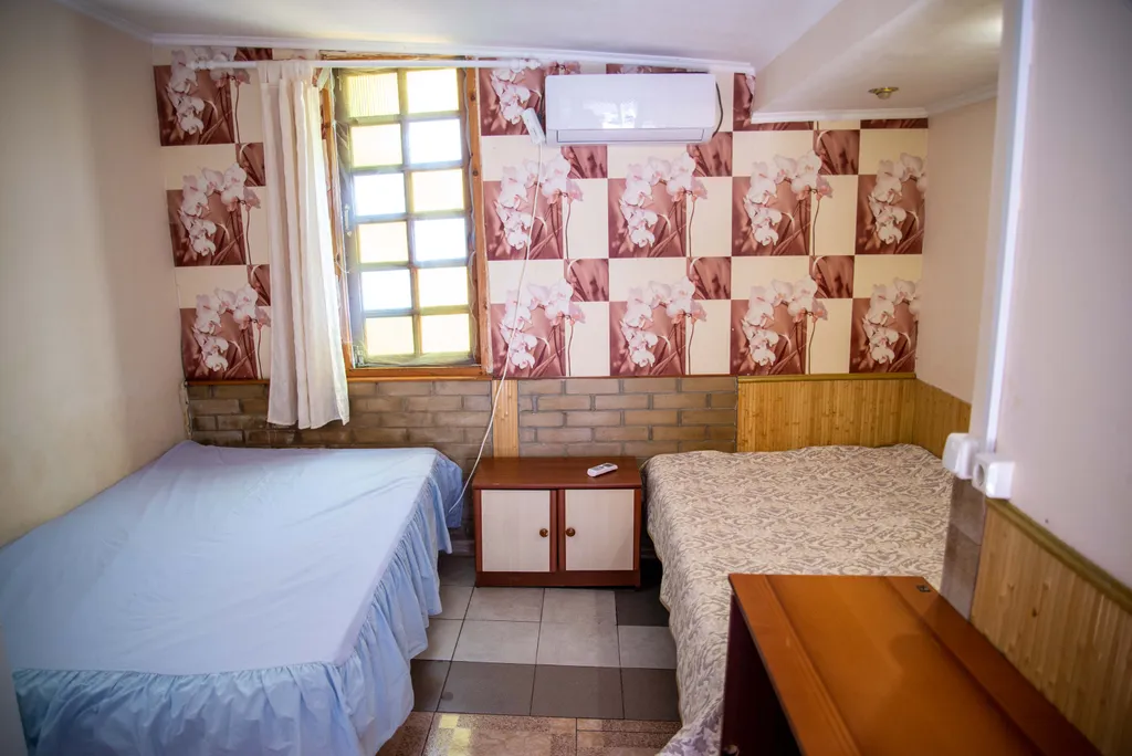 Домик с террасой