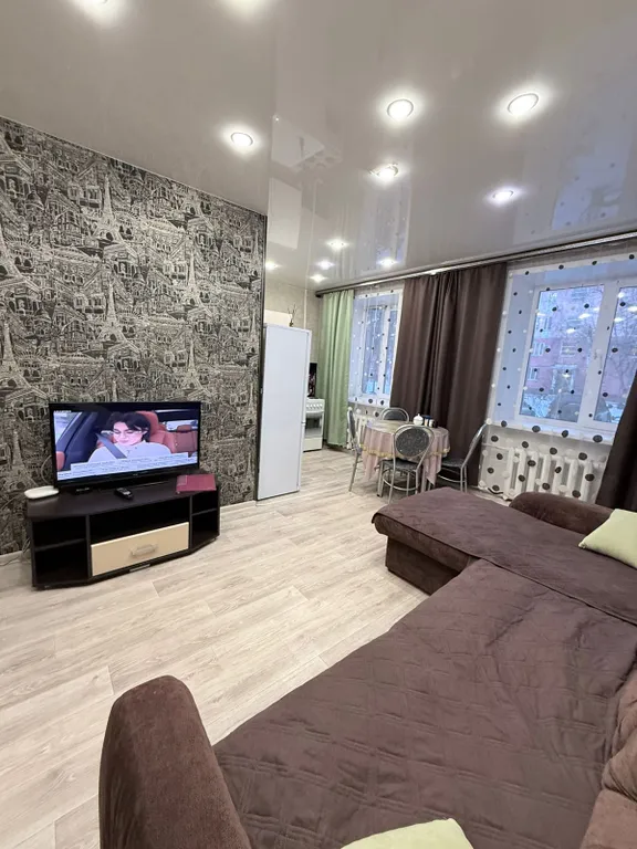 Теплая и большая трешка, с удобным расположением