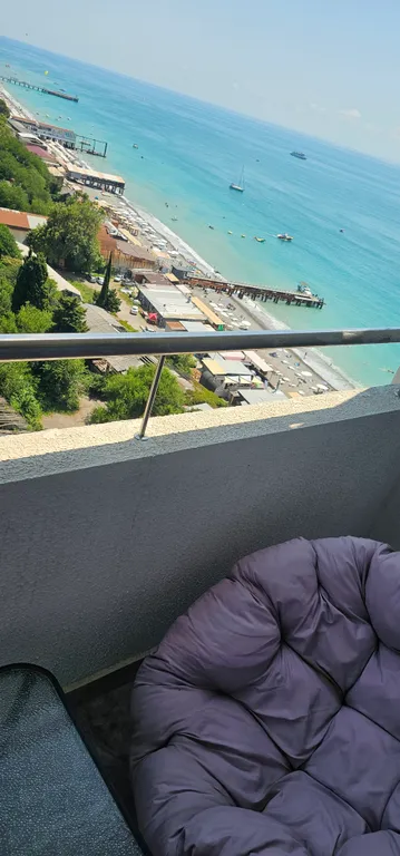 Стильная квартира на берегу