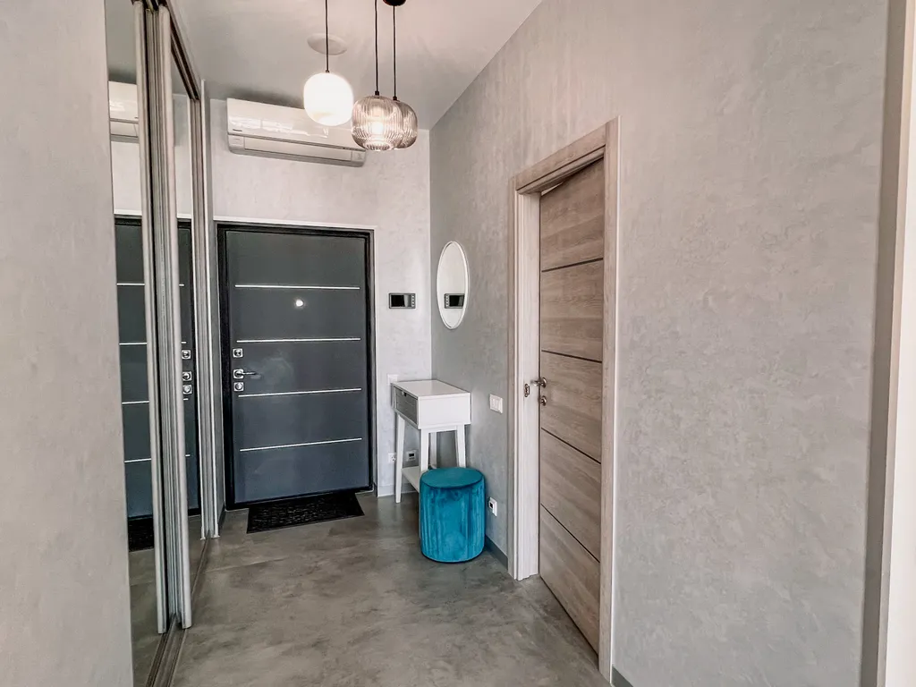 Апартамент с видом на город с высоты 24 этажа