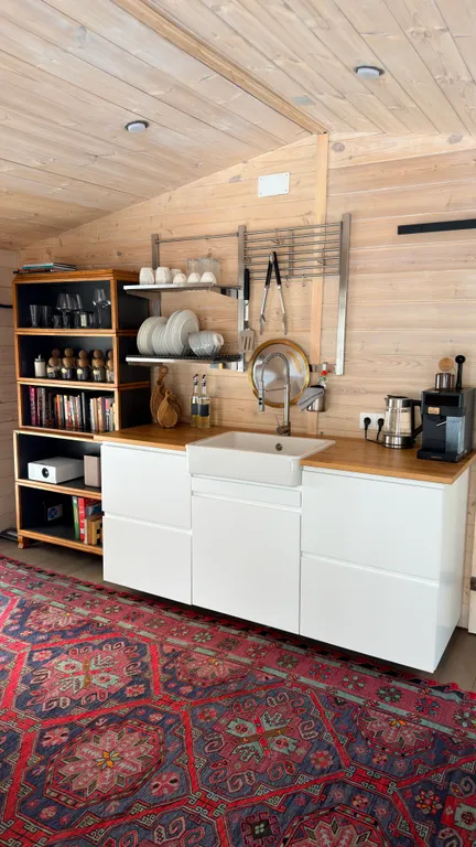 Коттедж Забудьте о городе, ваш лесной дом для тихого отдыха ждет вас — Истра