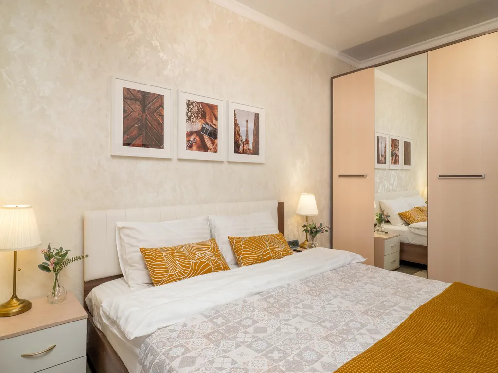 Квартира Квартира с спальней на одной из главных улиц Сочи — Сочи