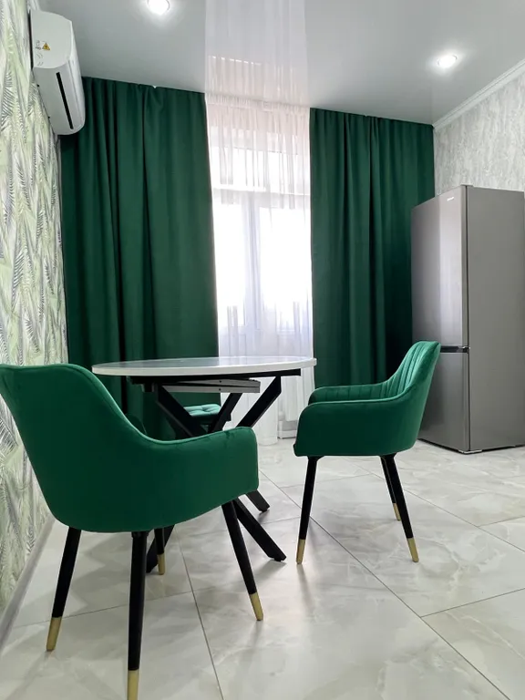 Новая квартира в центре города — аренда посуточно в Крымск