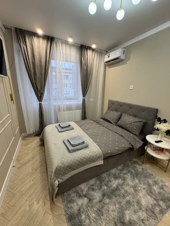 квартира с дизайнерским ремонтом на въезде в город — аренда посуточно в Таганрог