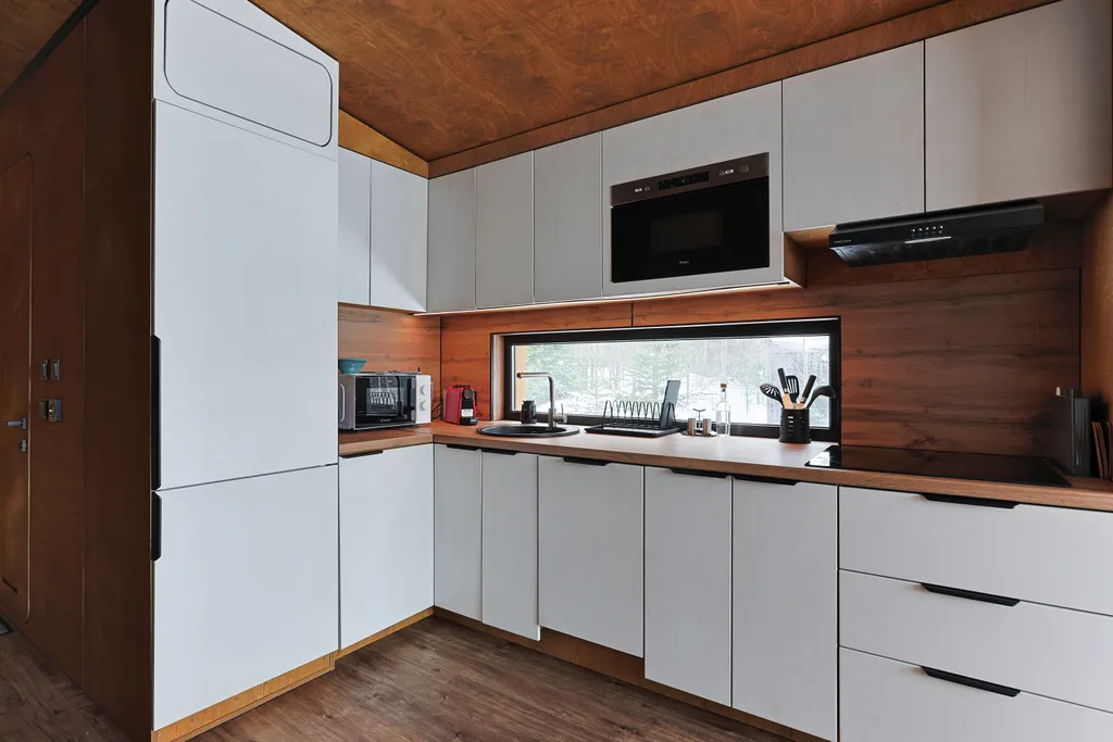 Коттедж Дизайнерский коттедж Бари с уличной купелью Фурако возле леса — Истра