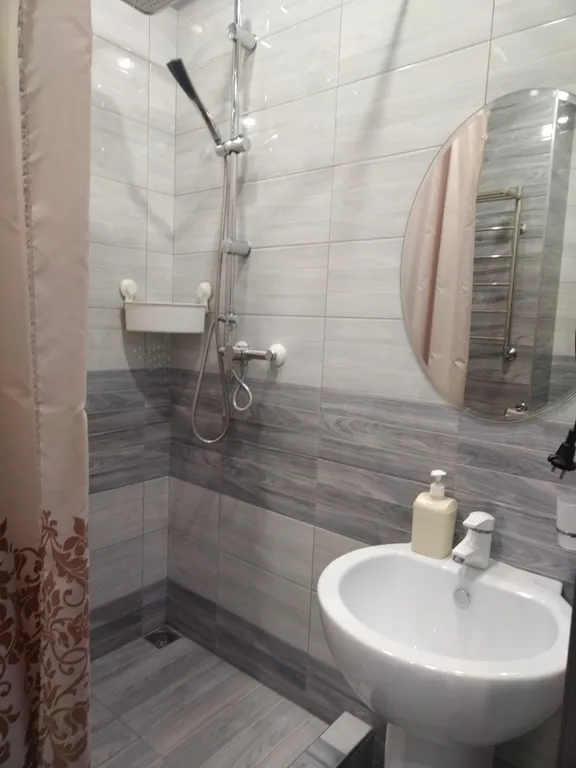 Квартира Апартаменты с балконом с видом на горы — Геленджик