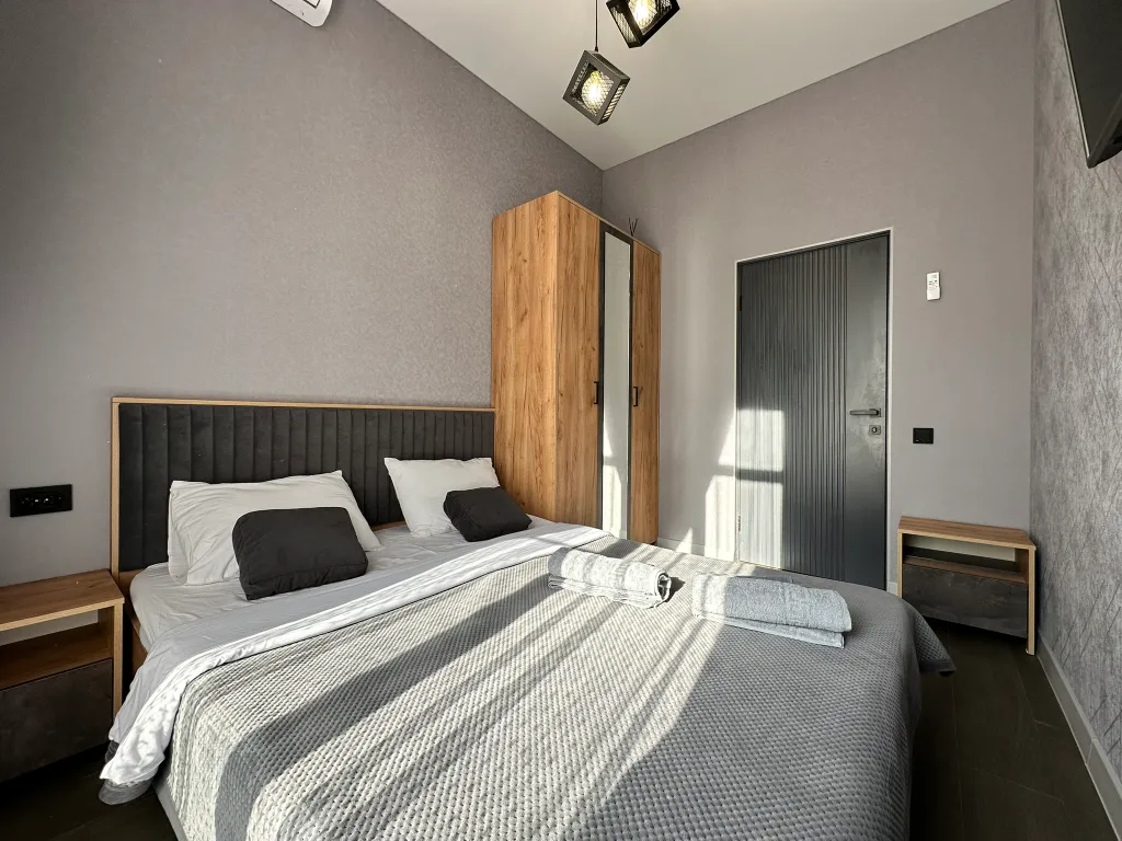 Домик у реки