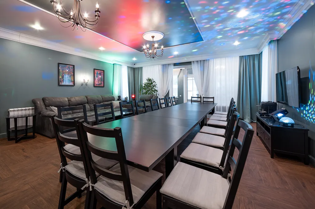 Коттедж 8-комнатный Дом — Голиково