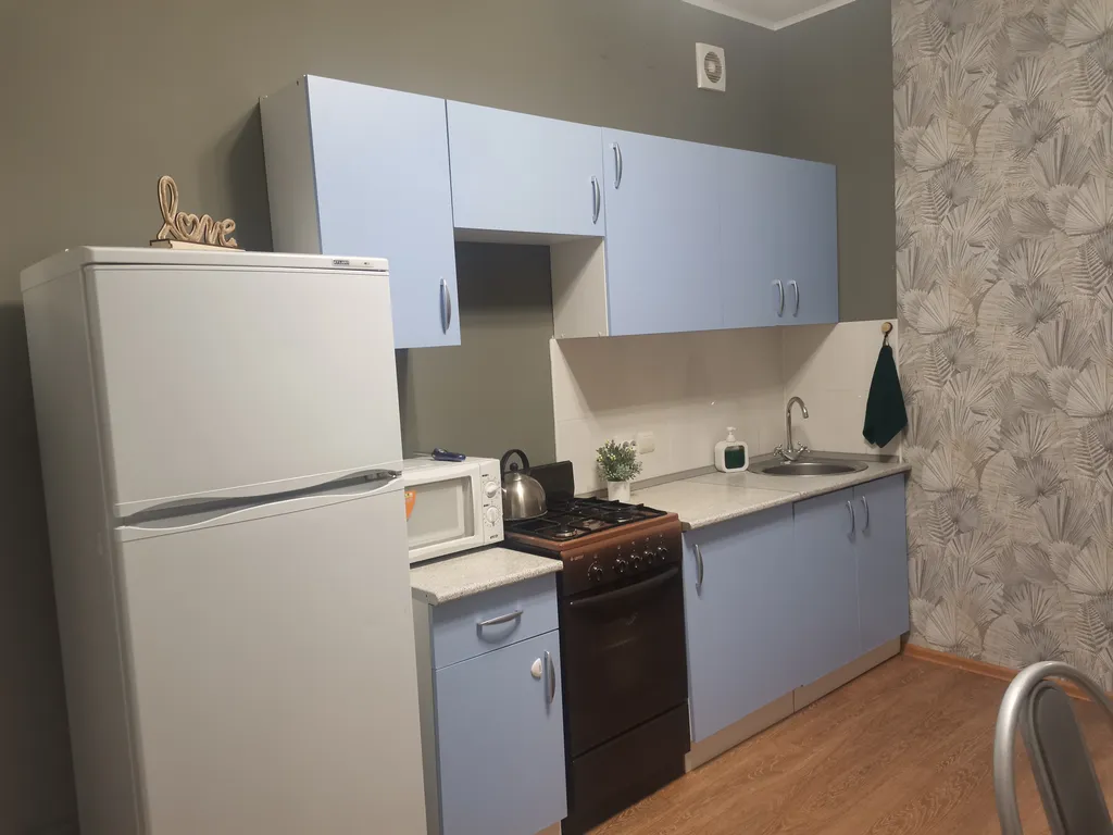 Квартира на двоих