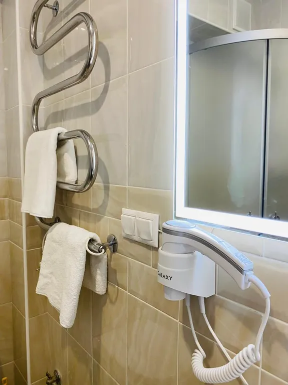 Студия с завораживающим видом и летним бассейном