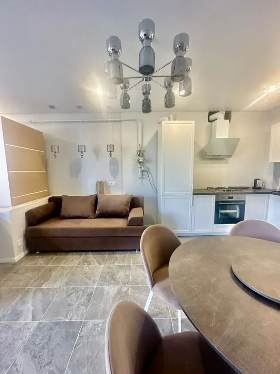 Квартира 3 комнатная