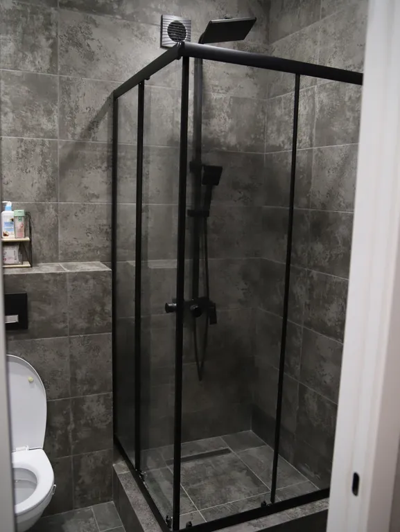 Новая квартира студия с отдельным входом и верандой