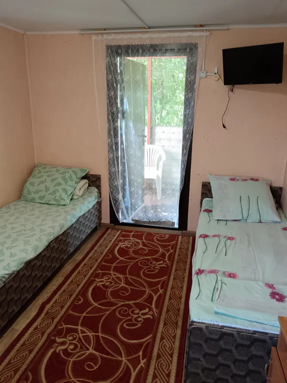 Гостевой домик в 800м от озера Яровое для 4 человек