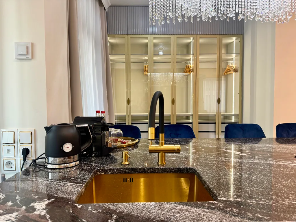 Comfort & Relax Home at Tsarskaya Ploshchad nice  view of the city