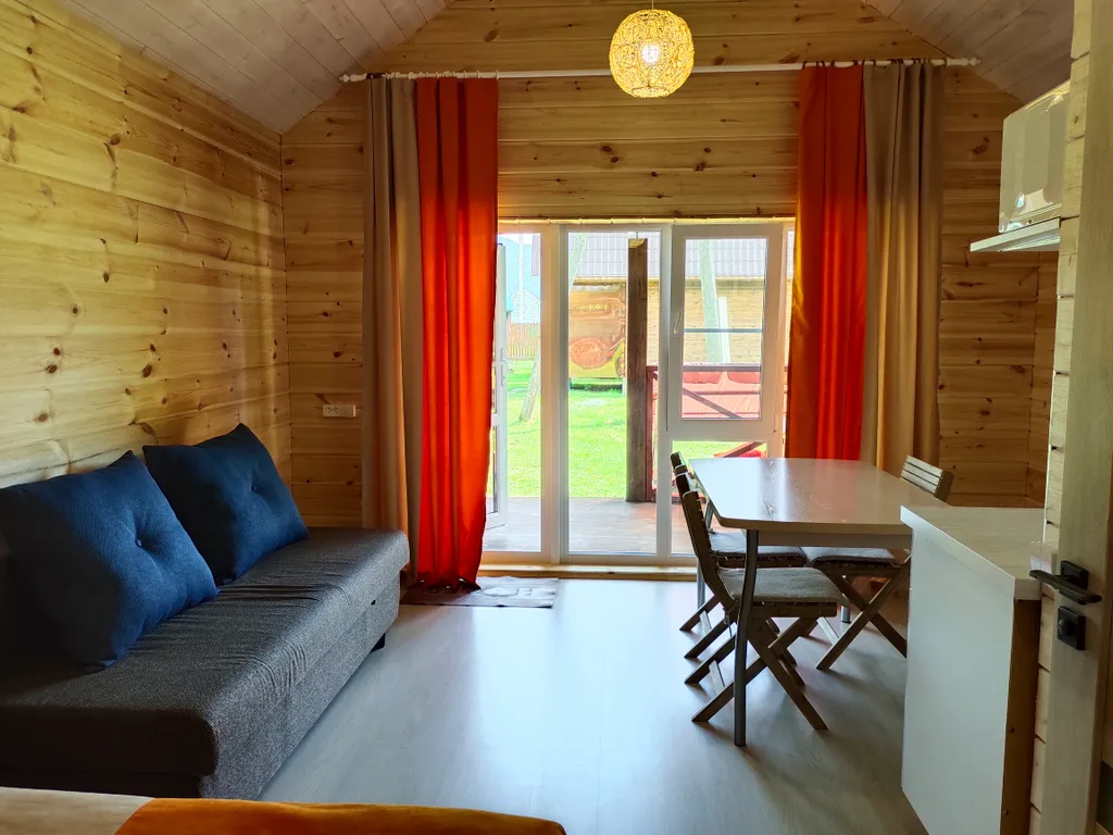 Коттедж Комфортный уютный шале с кондиционером — аренда посуточно в Анос