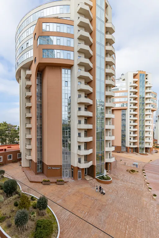 Двухкомнатные апартаменты на первой линии